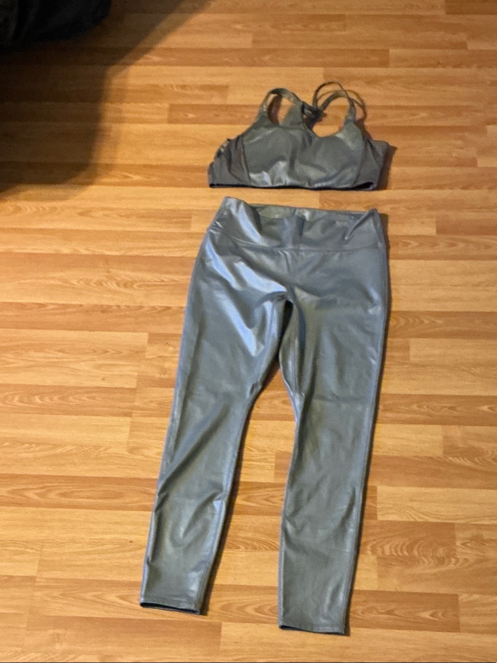 Fabletics silver Leggings with Matching Strappy Sports Bra